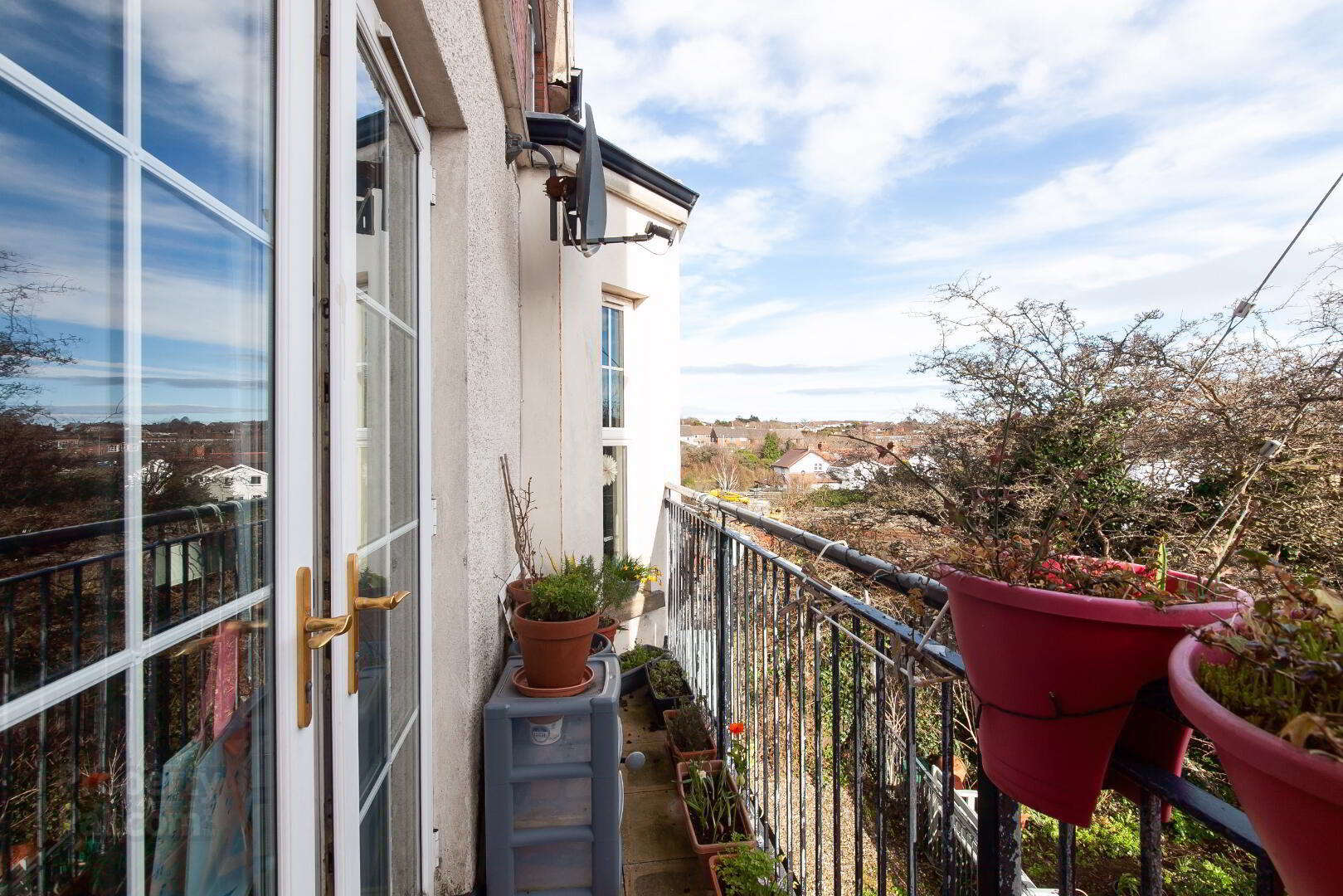 4 Berkeley Mews, 56 Alexandra Avenue 3 of 15
