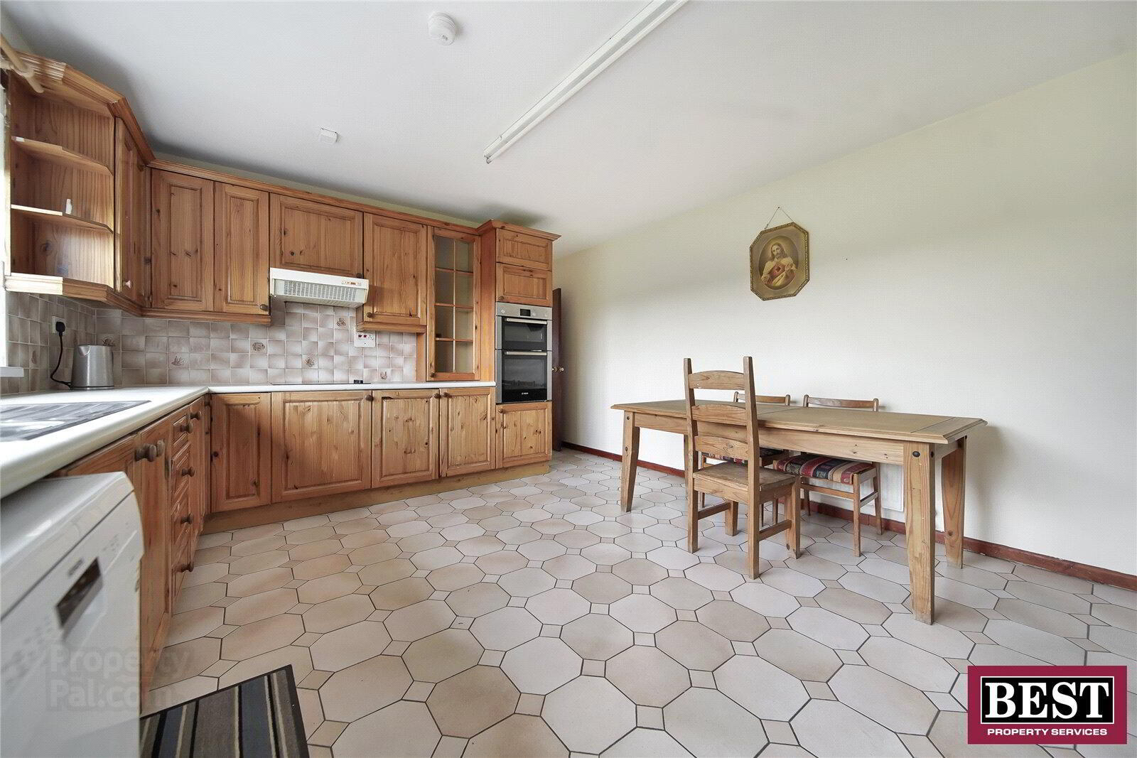 8 Reenaderry Road 14 of 21