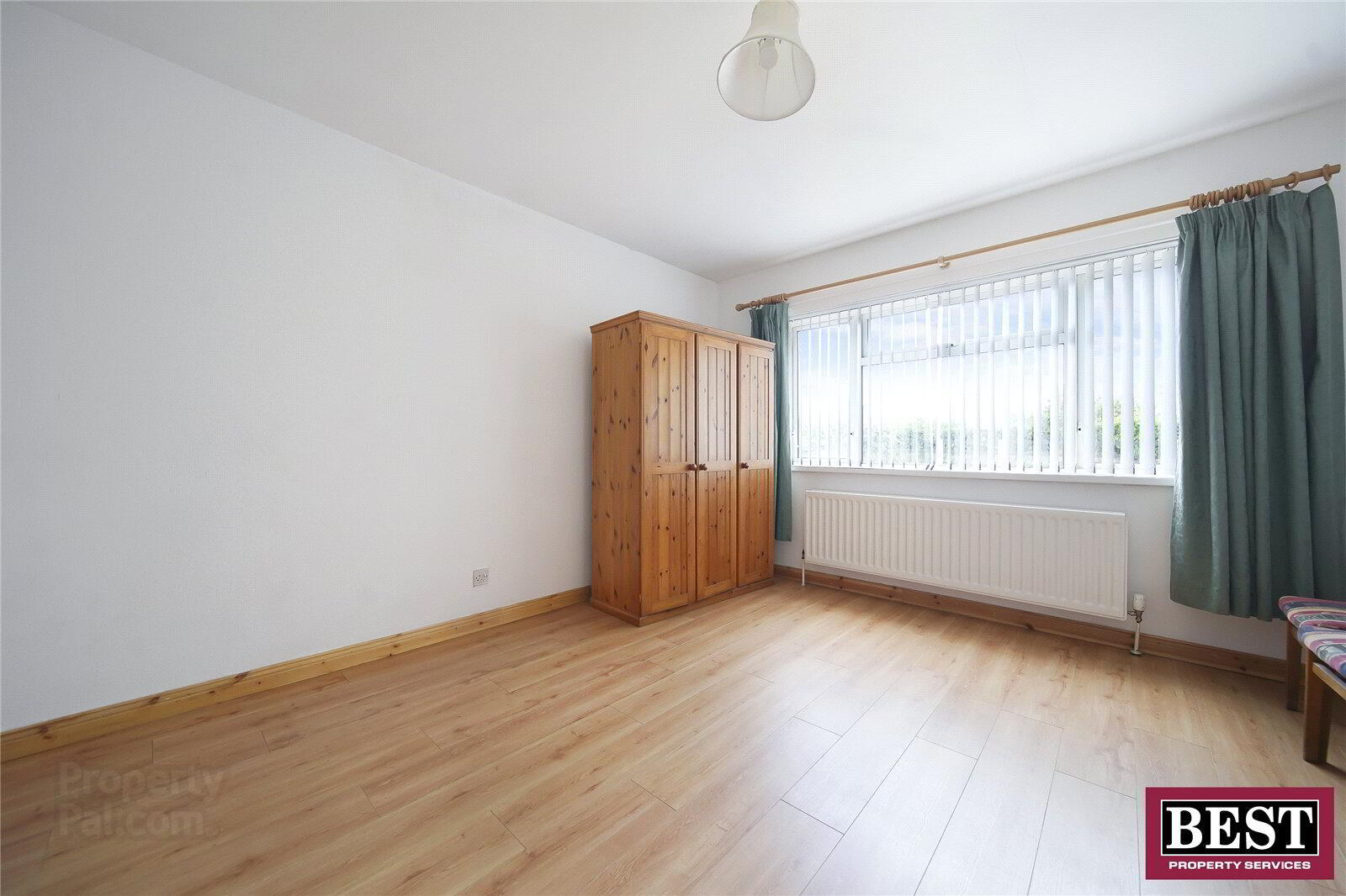 8 Reenaderry Road 17 of 21
