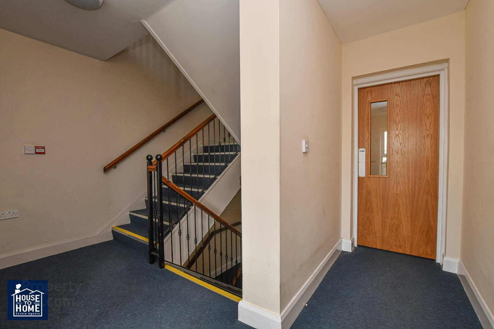Unit 6, Lesley Lodge 6 of 31