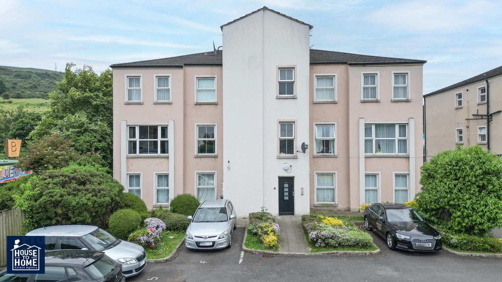 Unit 6, Lesley Lodge 4 of 31