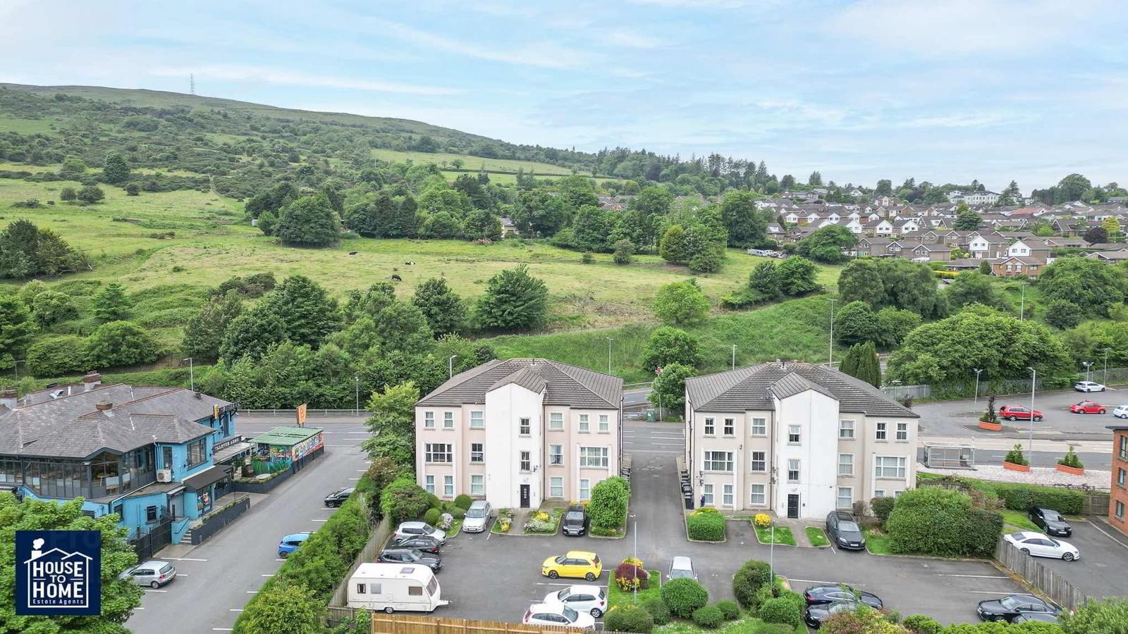 Unit 6, Lesley Lodge 1 of 31
