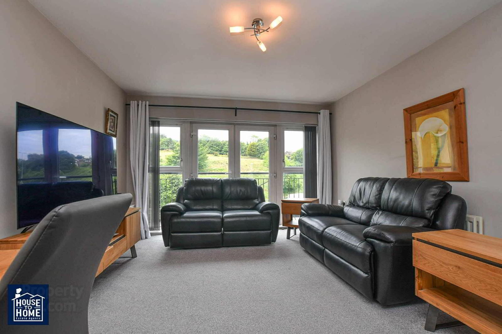 Unit 6, Lesley Lodge 10 of 31