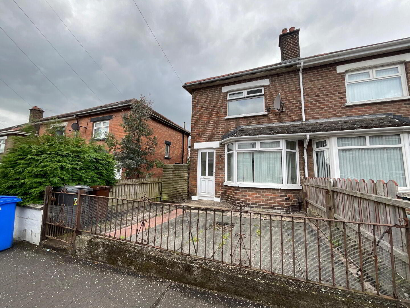 property description image