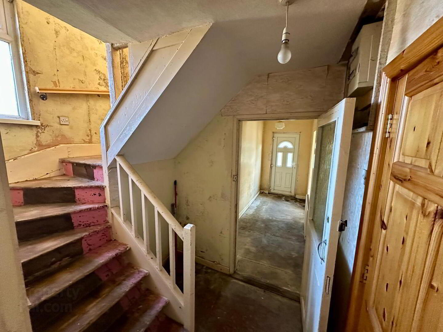property description image