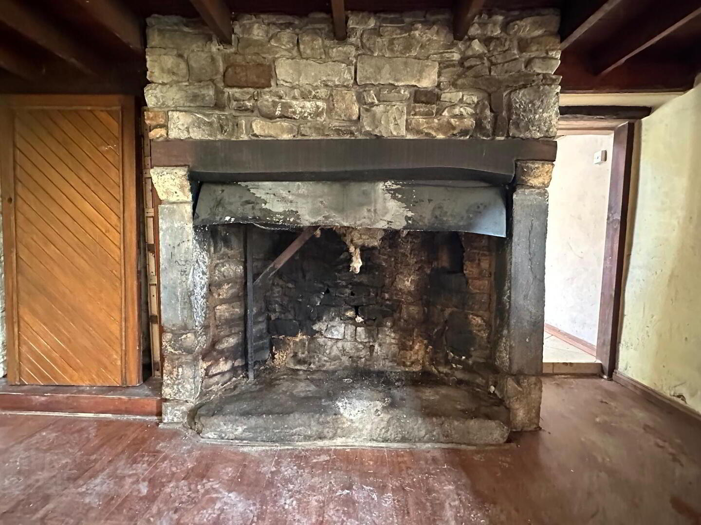 Stone Cottage 5 of 20