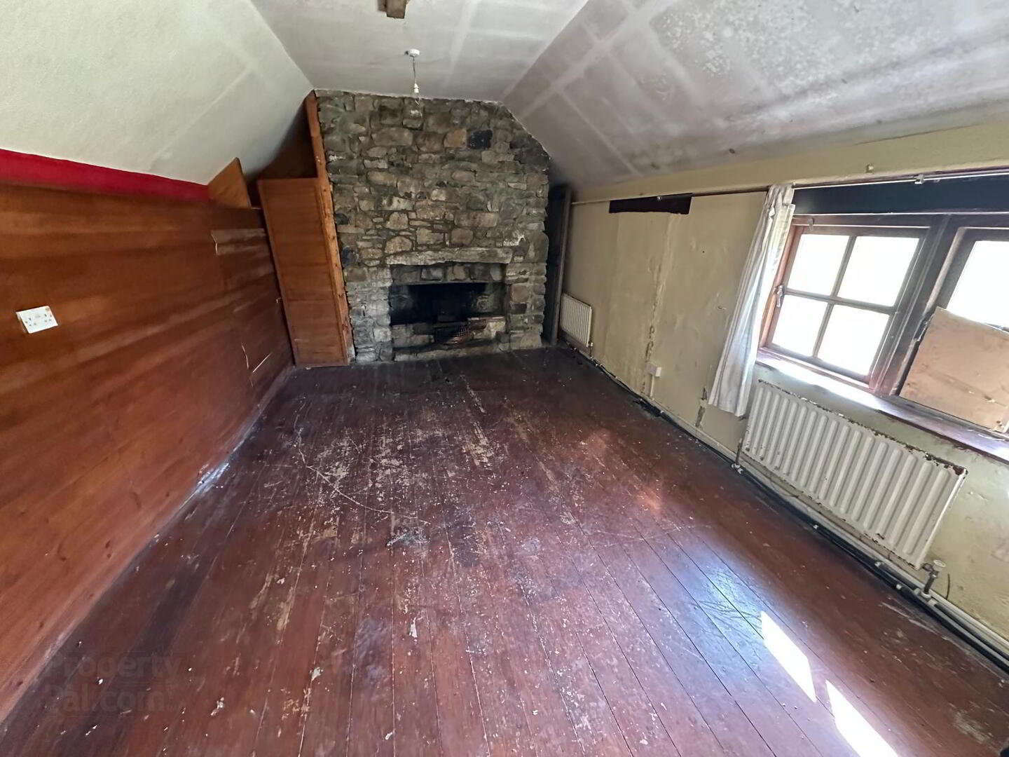 Stone Cottage 9 of 20