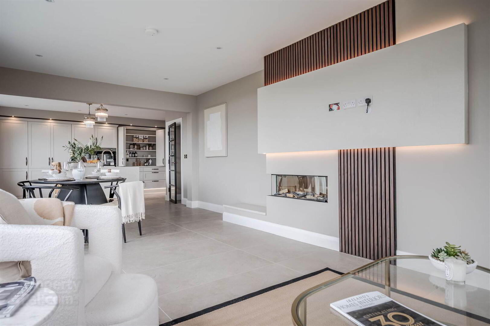 16 Ferndene Road 10 of 32