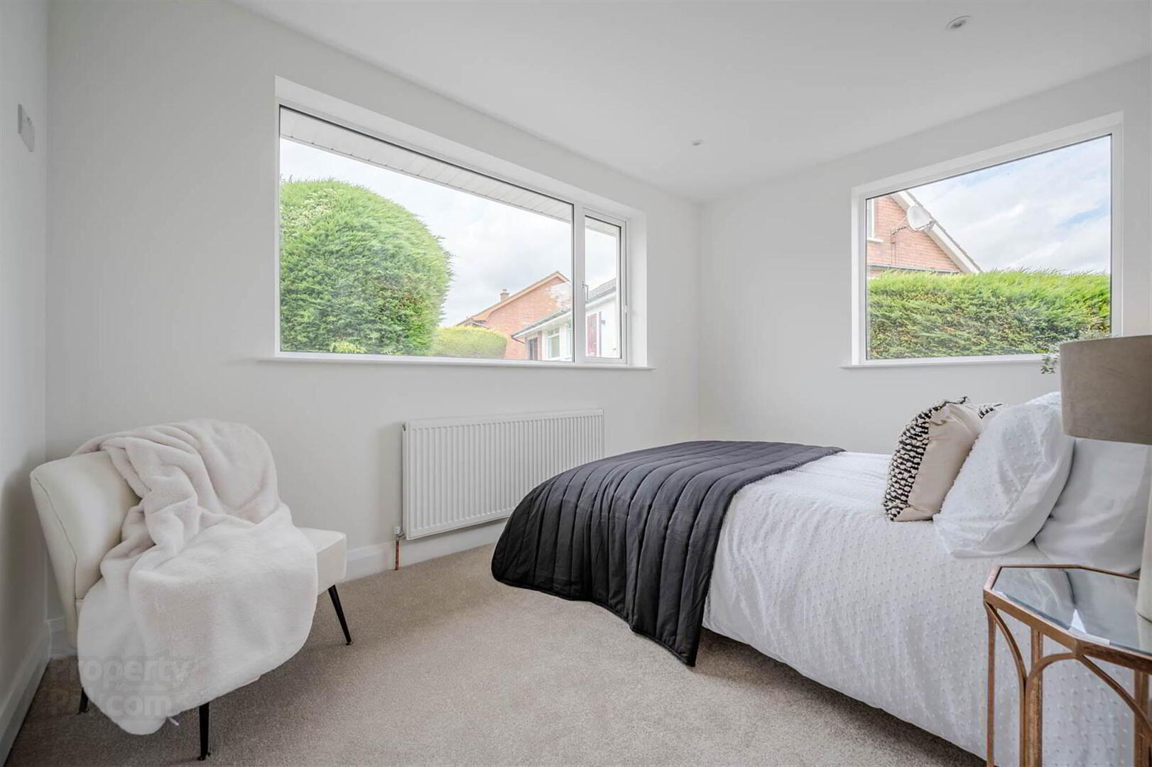 16 Ferndene Road 19 of 32