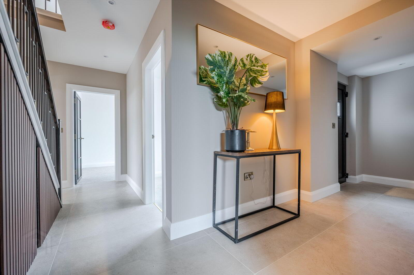16 Ferndene Road 4 of 30