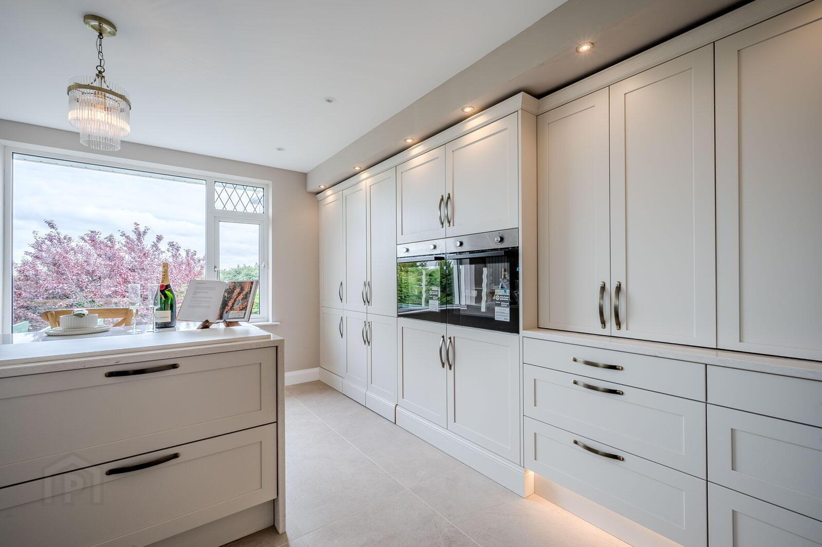 16 Ferndene Road 15 of 30