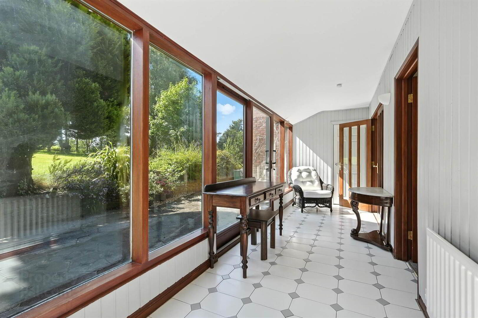 23 St Johns Road 5 of 20