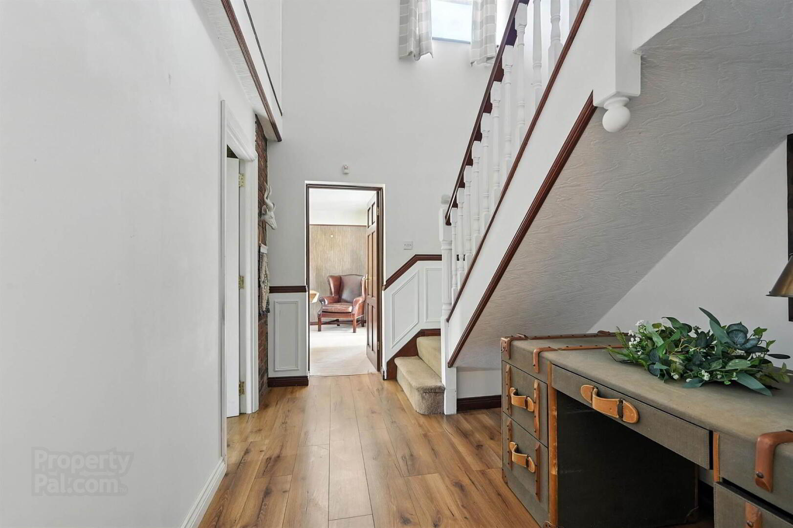 23 St Johns Road 4 of 20