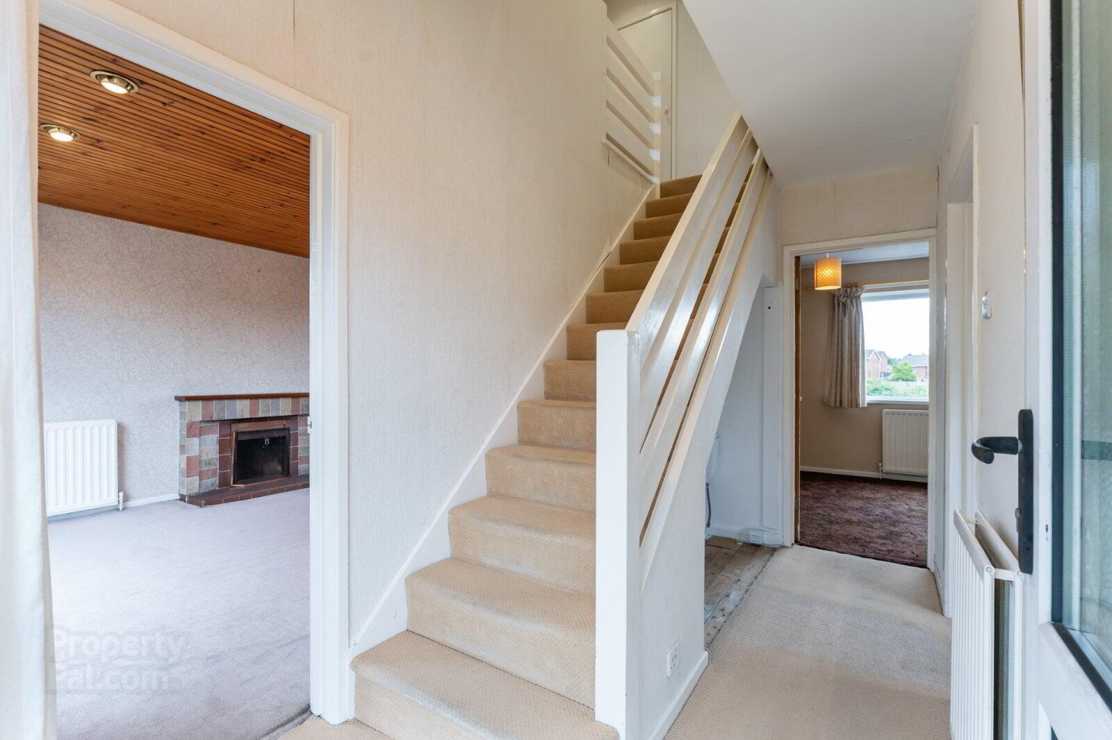 30 Abbeydale Drive 3 of 33