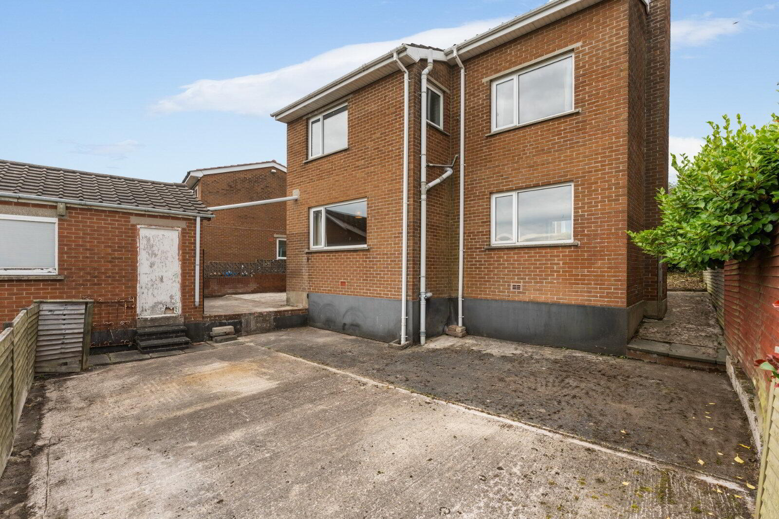 30 Abbeydale Drive 27 of 33