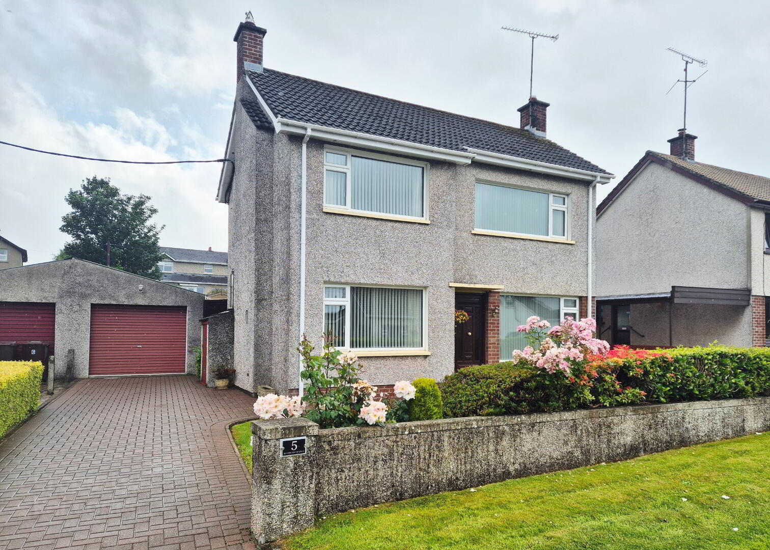 property description image