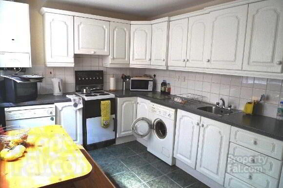 20 Rathcool Street 3 of 9