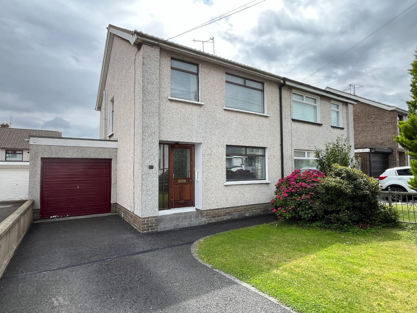property description image