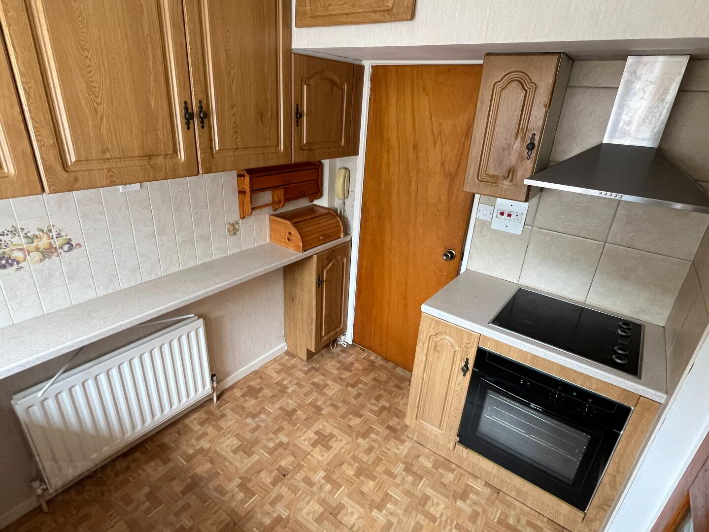 61 Wood Lane 14 of 32