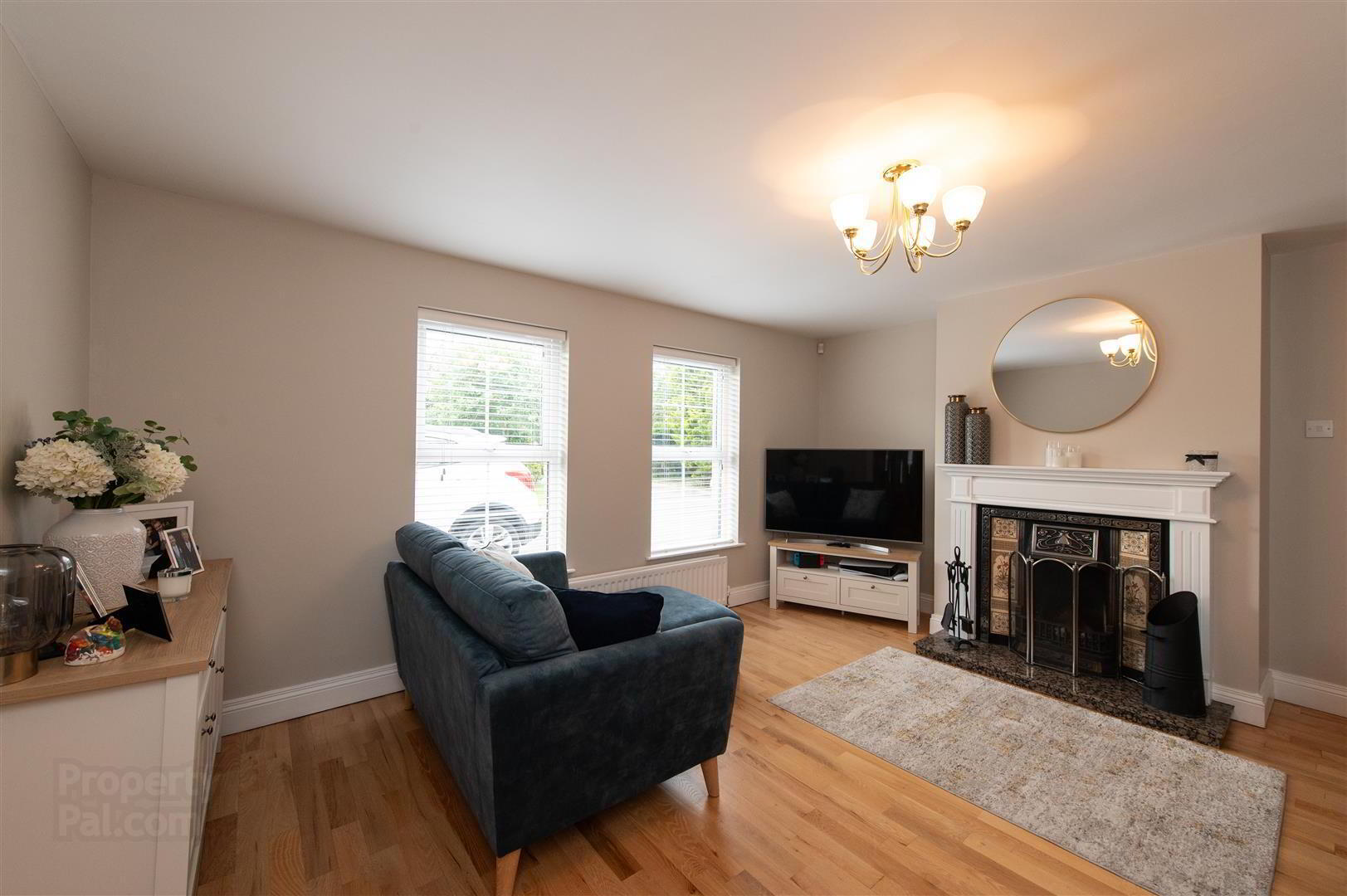 71a Annacloy Road 10 of 34