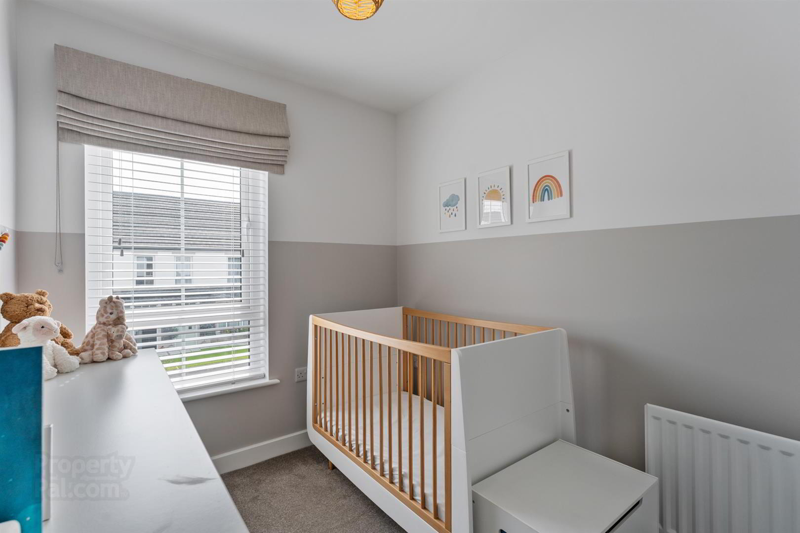 4 Rocklyn Crescent 21 of 29