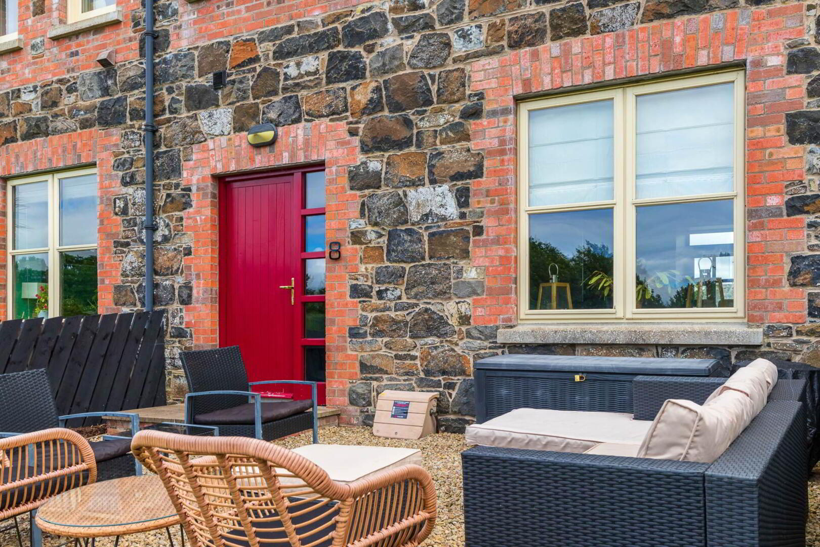 8 Glendoyle Cottages 6 of 51