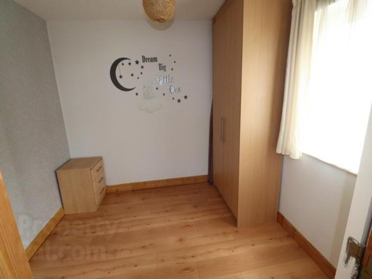 17 Ardfrail Court 4 of 15
