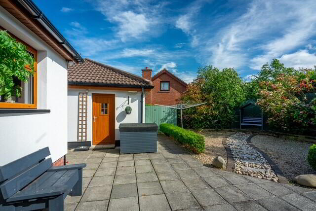 32 Brooklands Park 37 of 43