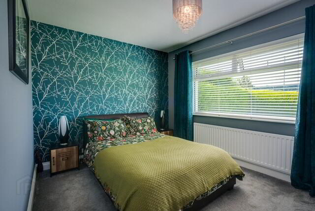32 Brooklands Park 25 of 43