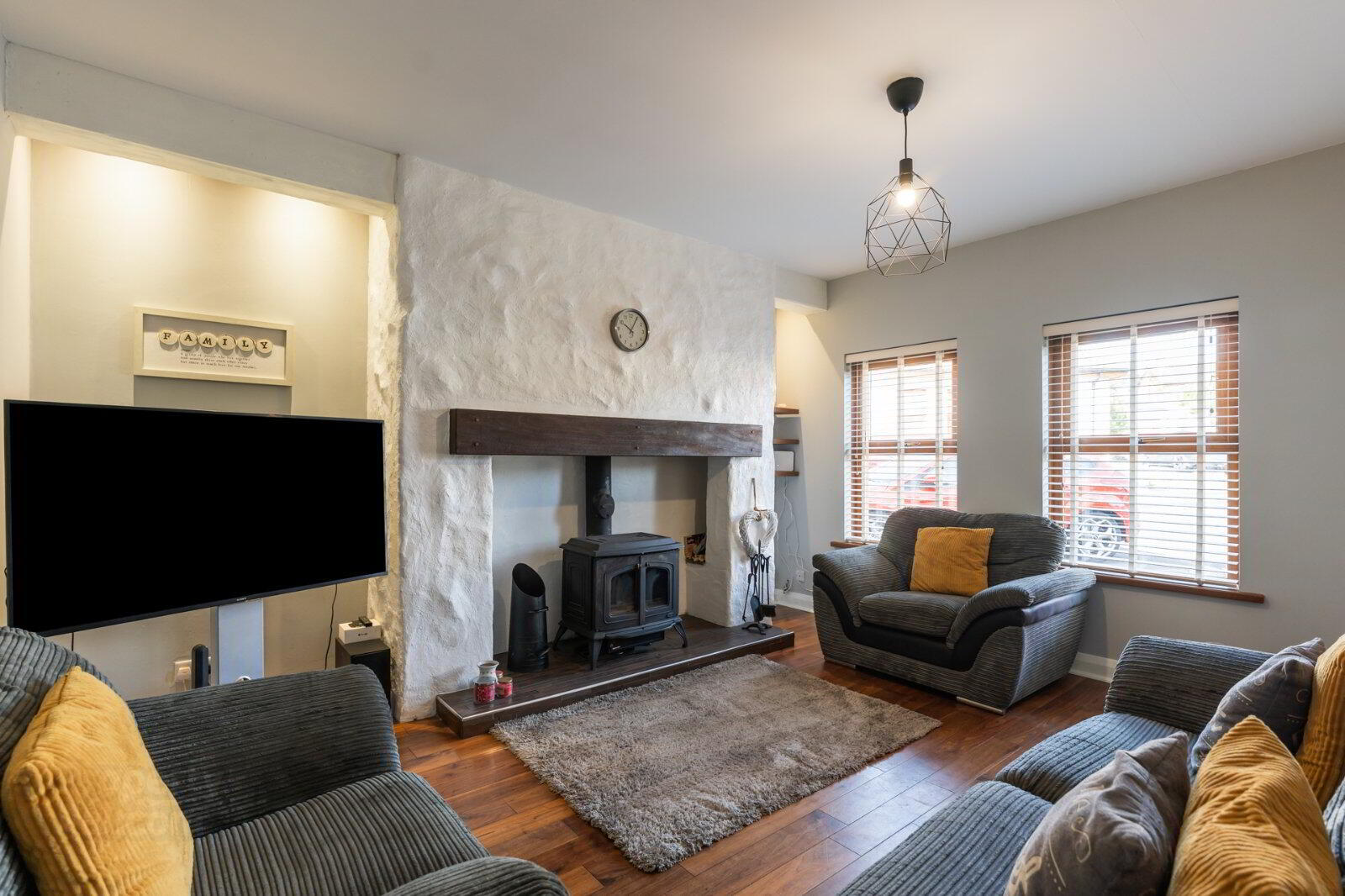 31 Old Forge Lane 4 of 27