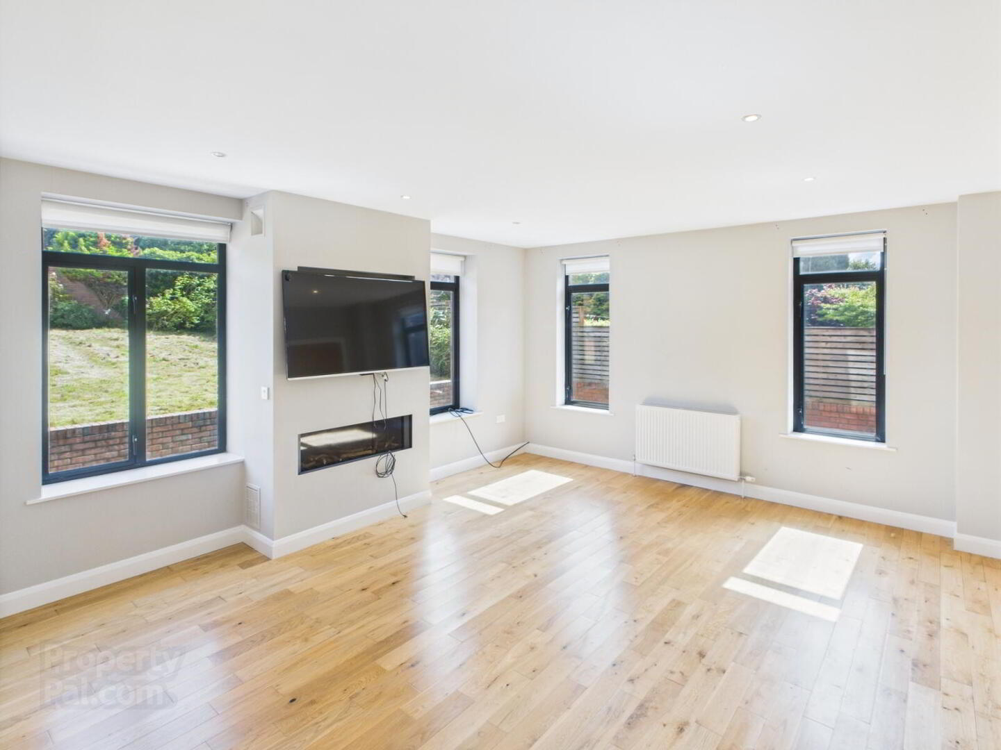 5 Seapark Lane 3 of 26