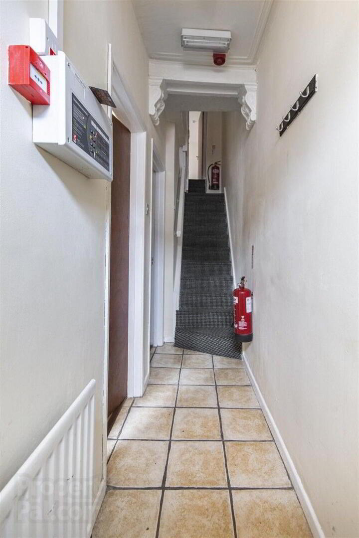 property description image