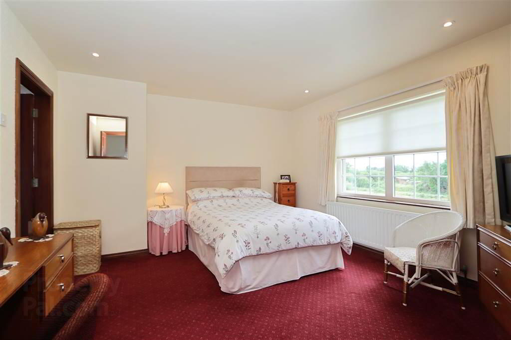 9 Drumhirk Road 17 of 39