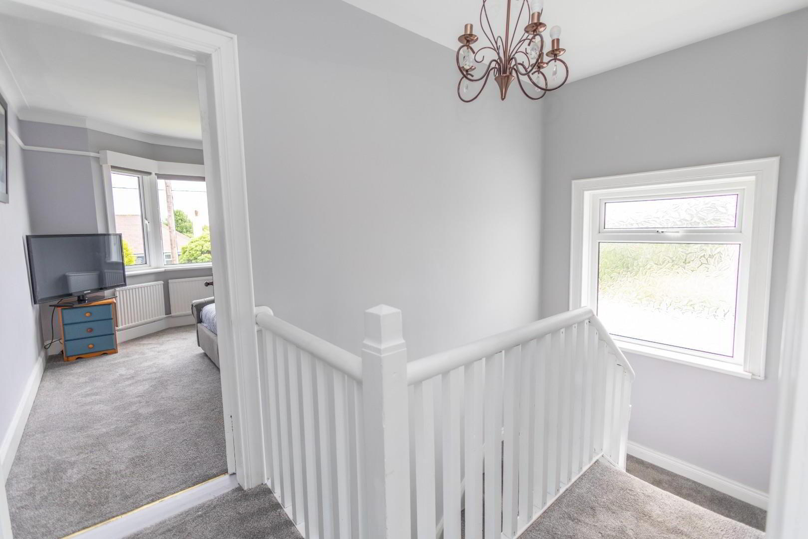 68 Manse Road 18 of 42