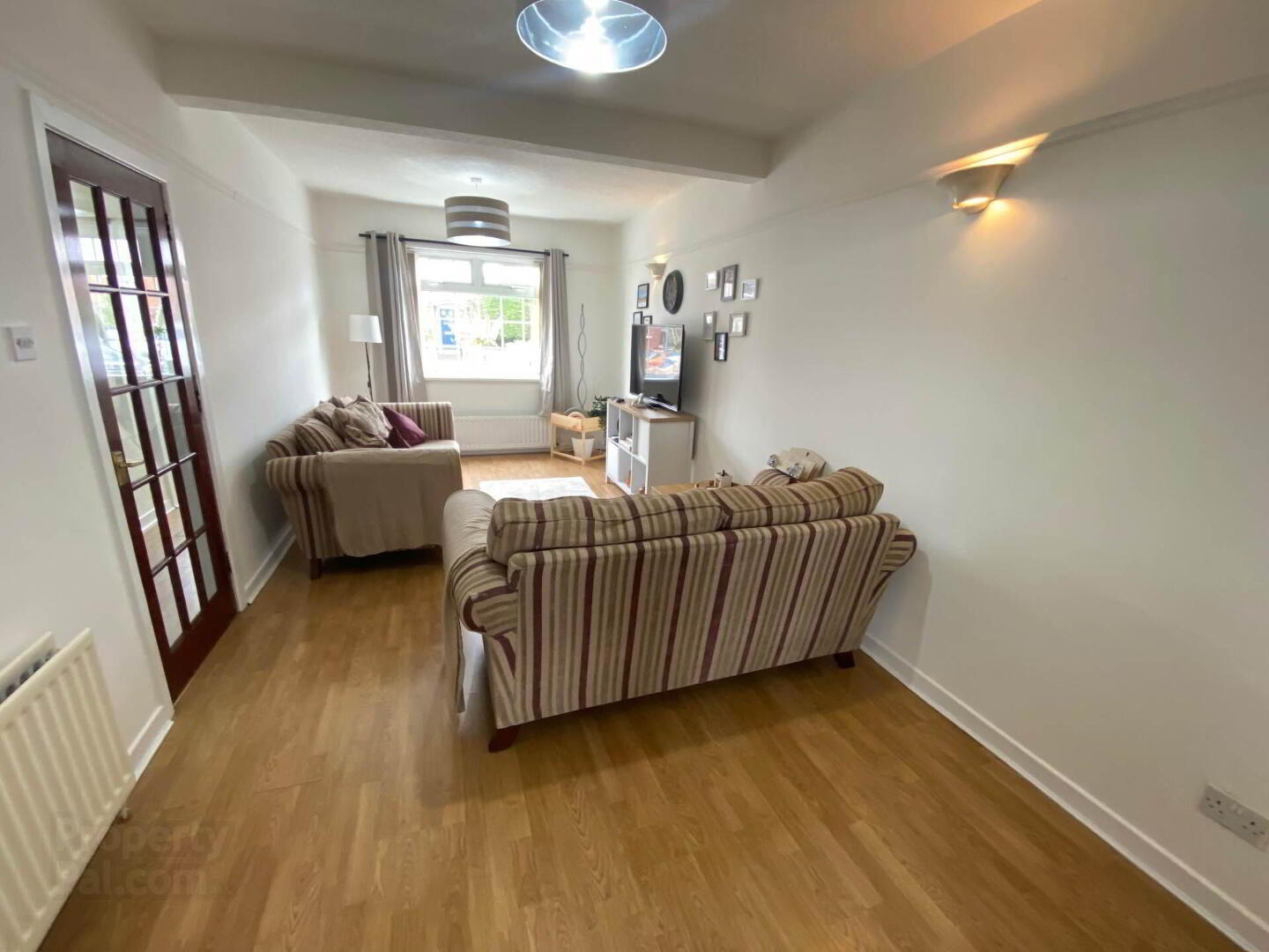 Extended, 3 Bed Semi & Garage 7 of 27