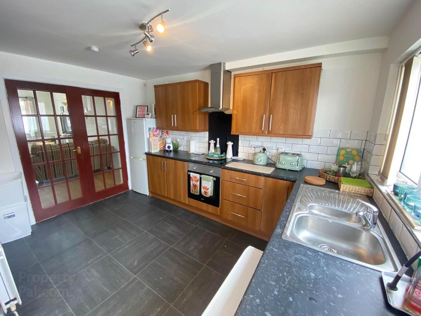 Extended, 3 Bed Semi & Garage 12 of 27
