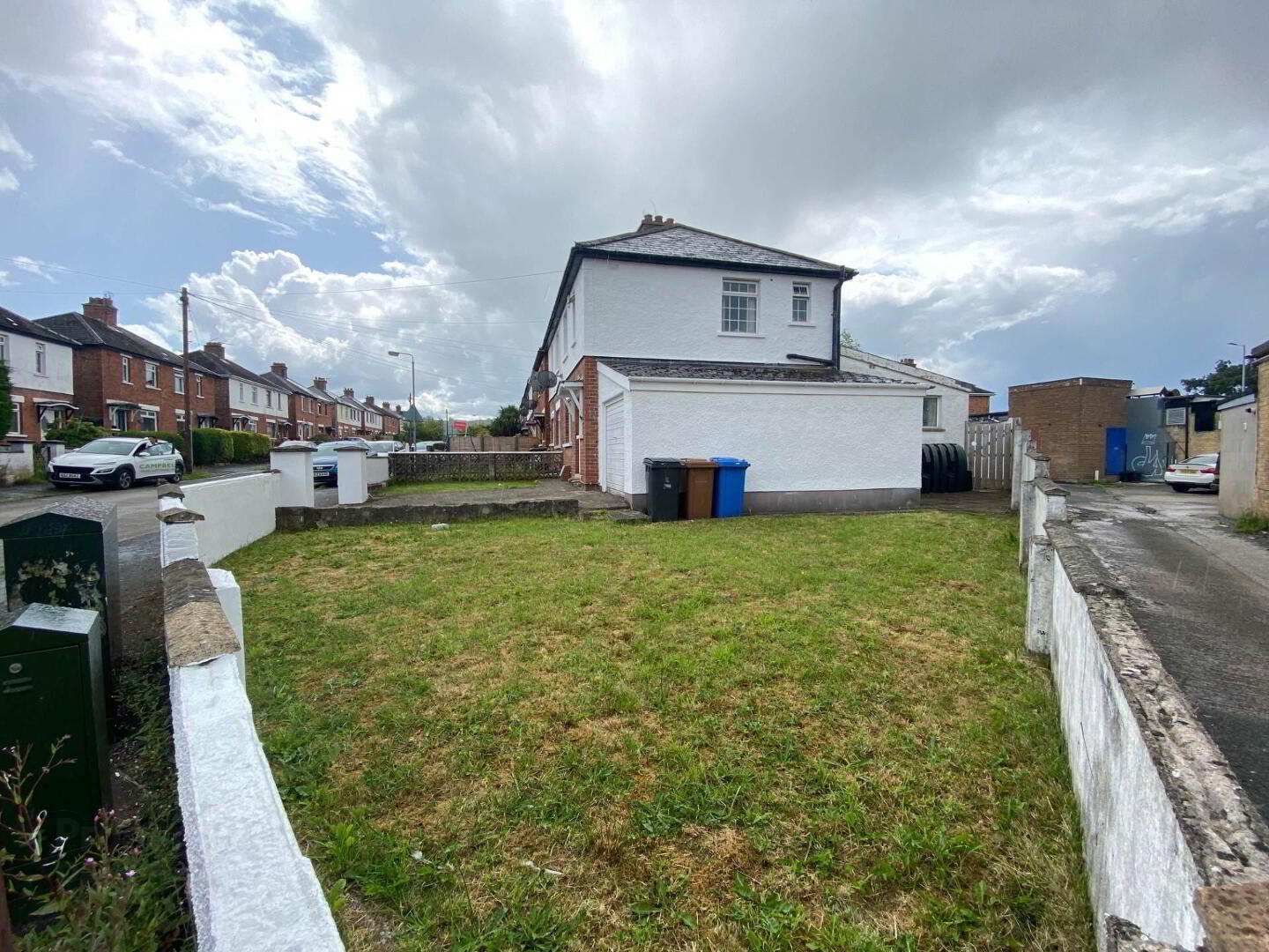 Extended, 3 Bed Semi & Garage 25 of 27
