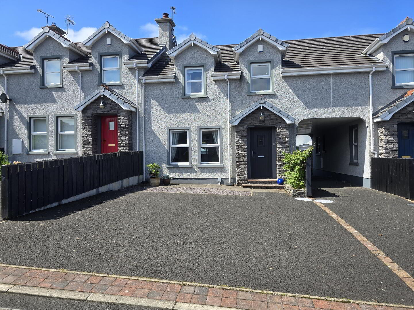 12 Eagry Gardens 1 of 28