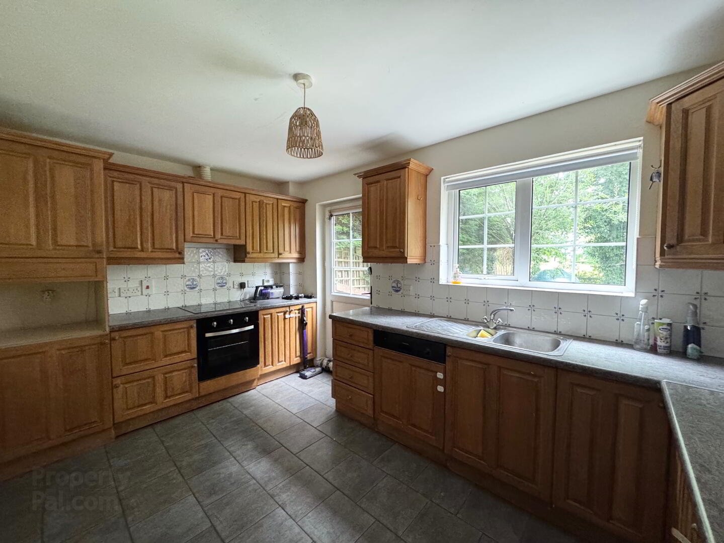 8 Kingarve Court 4 of 15