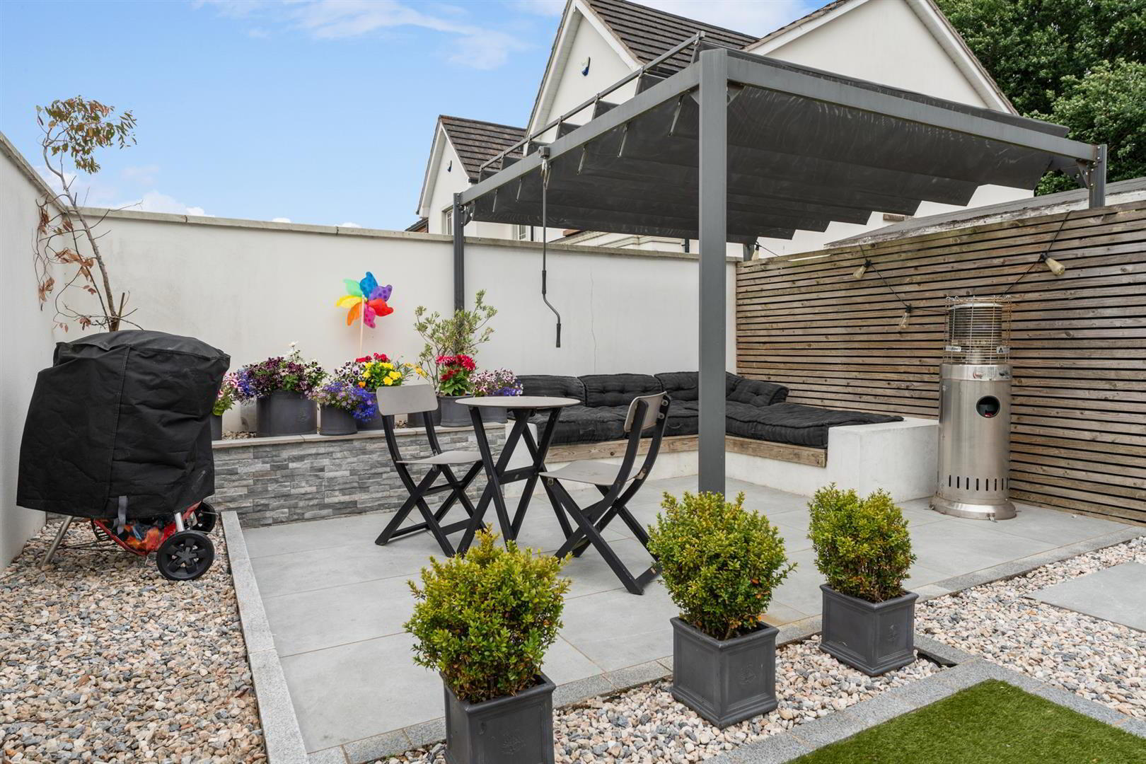 7 Sandymount Green 25 of 29