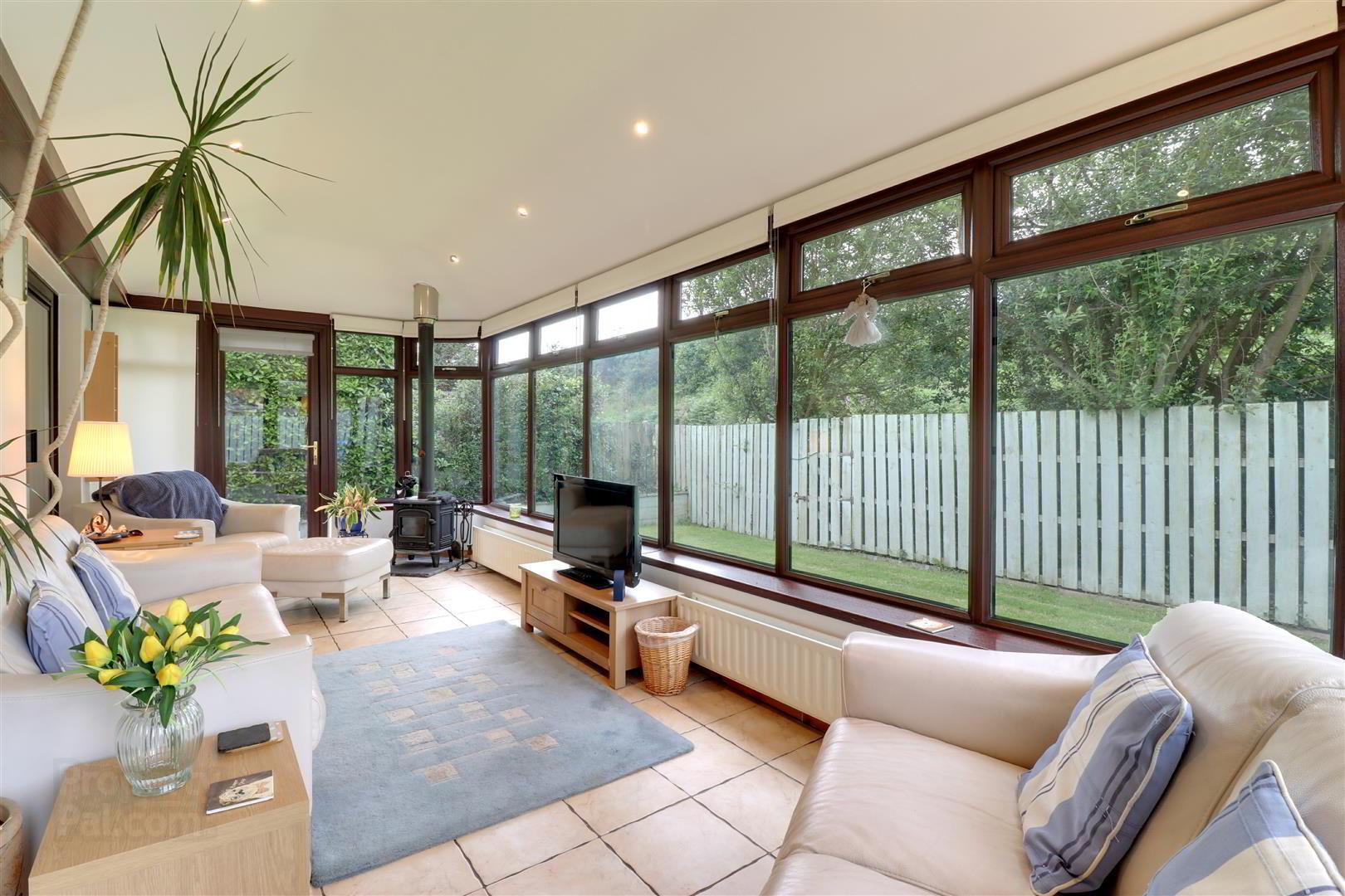 8 Newtown Vale 10 of 29