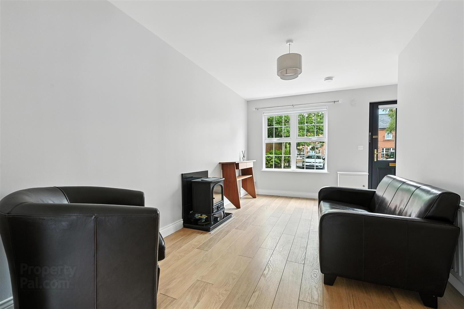 15 Milfort Mews 6 of 18