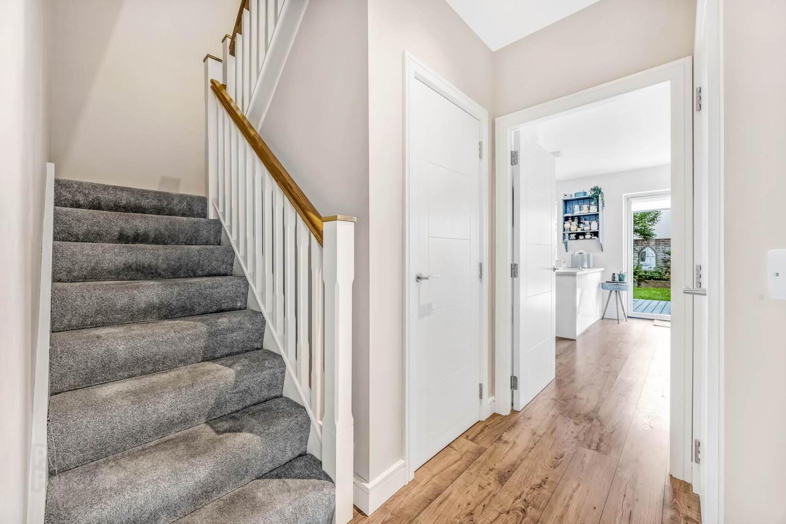 5 Churchfield Grove 12 of 24