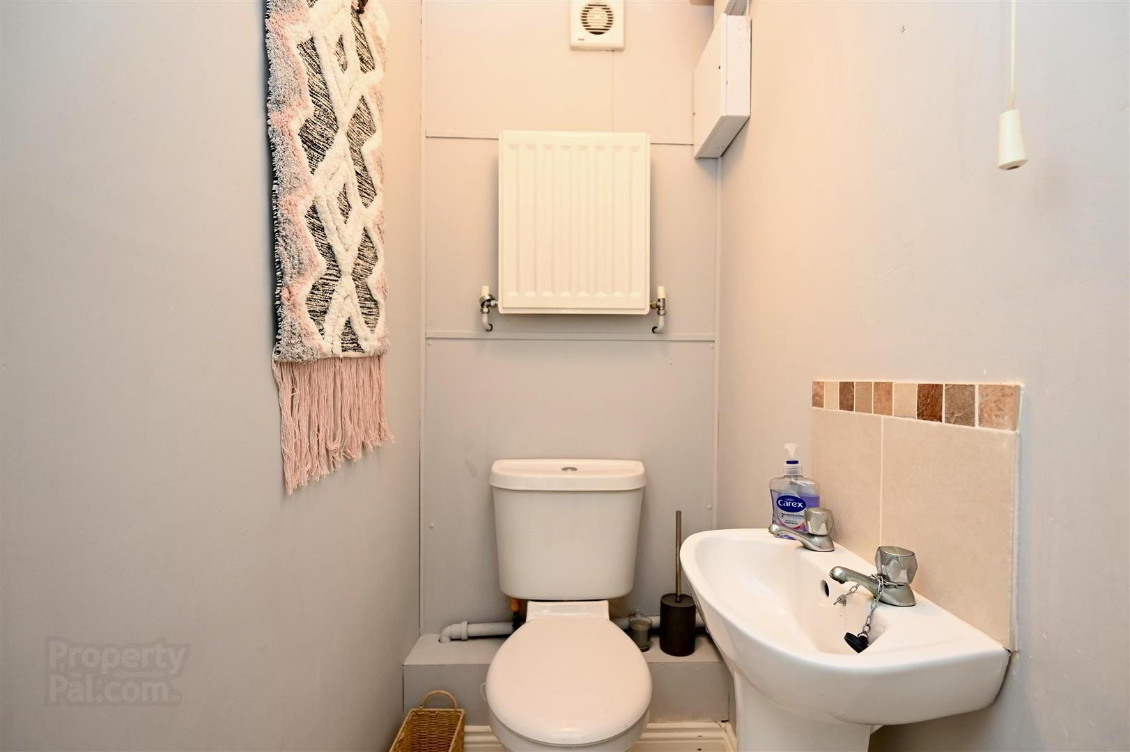 Apt 11 Chichester Manor, 2 Chichester Park North 8 of 14
