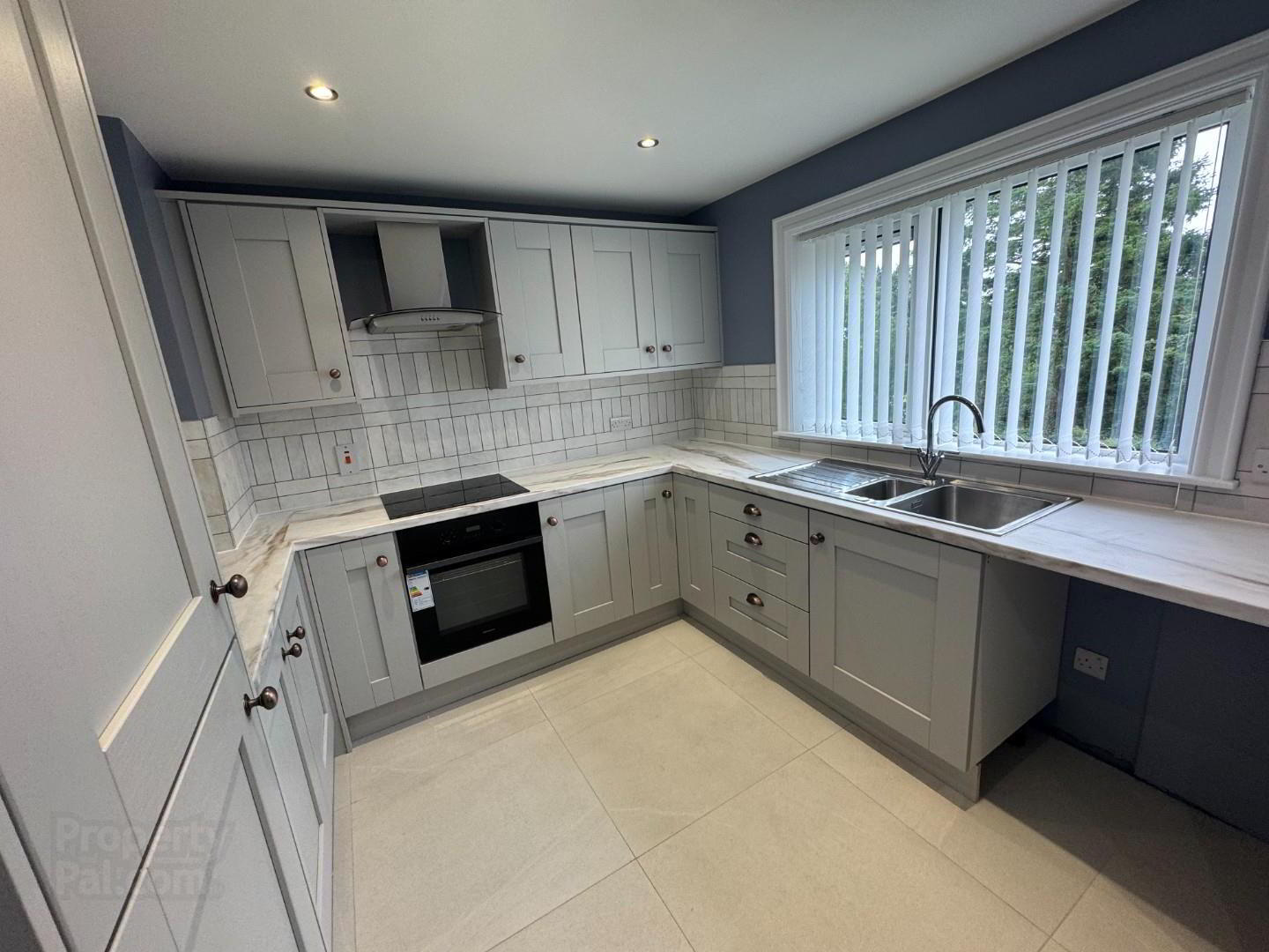 84 Glenowen Park 10 of 15