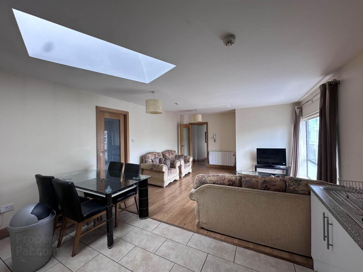 Corner House, Bridge Street 16 of 30