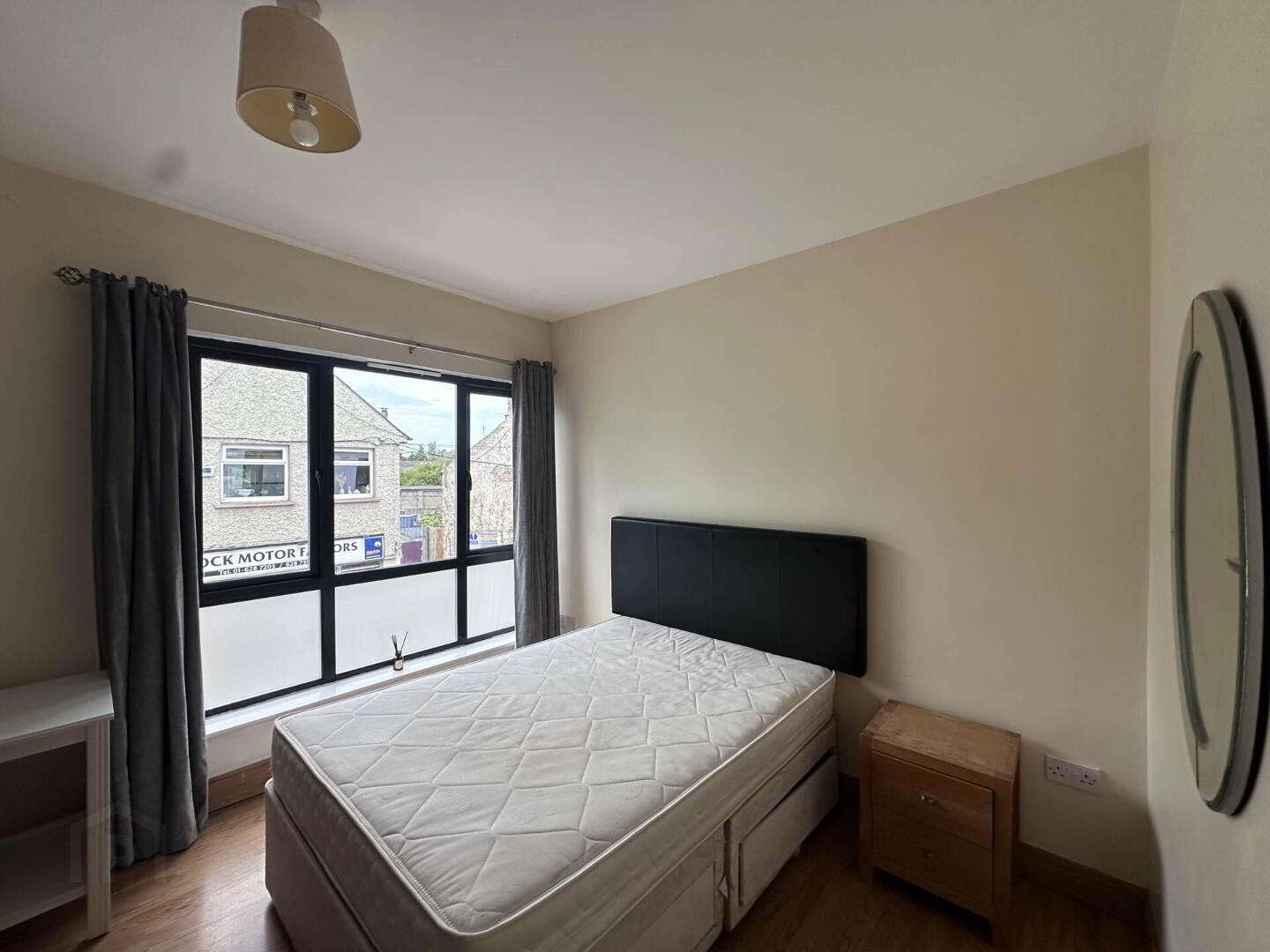Corner House, Bridge Street 24 of 29