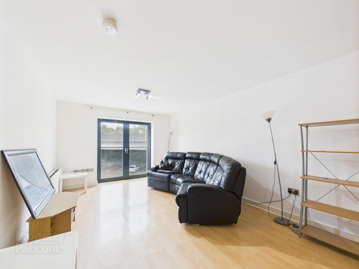property description image