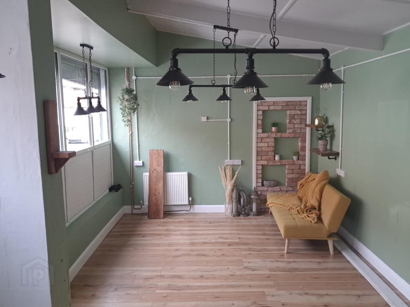 2b Marlborough Road 3 of 9