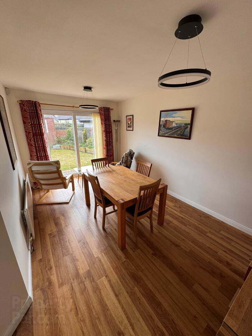 2 Magheramenagh Gardens (student Let) 8 of 19